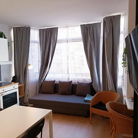 Lim21 - Bonito Apartamento En El Centro De Torremolinos Y A 10 Minutos De La Playa Exterior photo